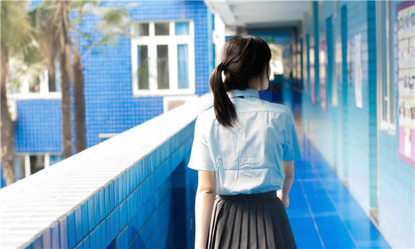 洪洞如何找到一个可以帮助我生孩子的女人？